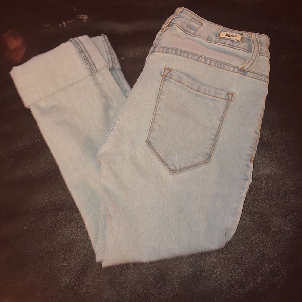 Brandy Melville distressed boyfriend jeans